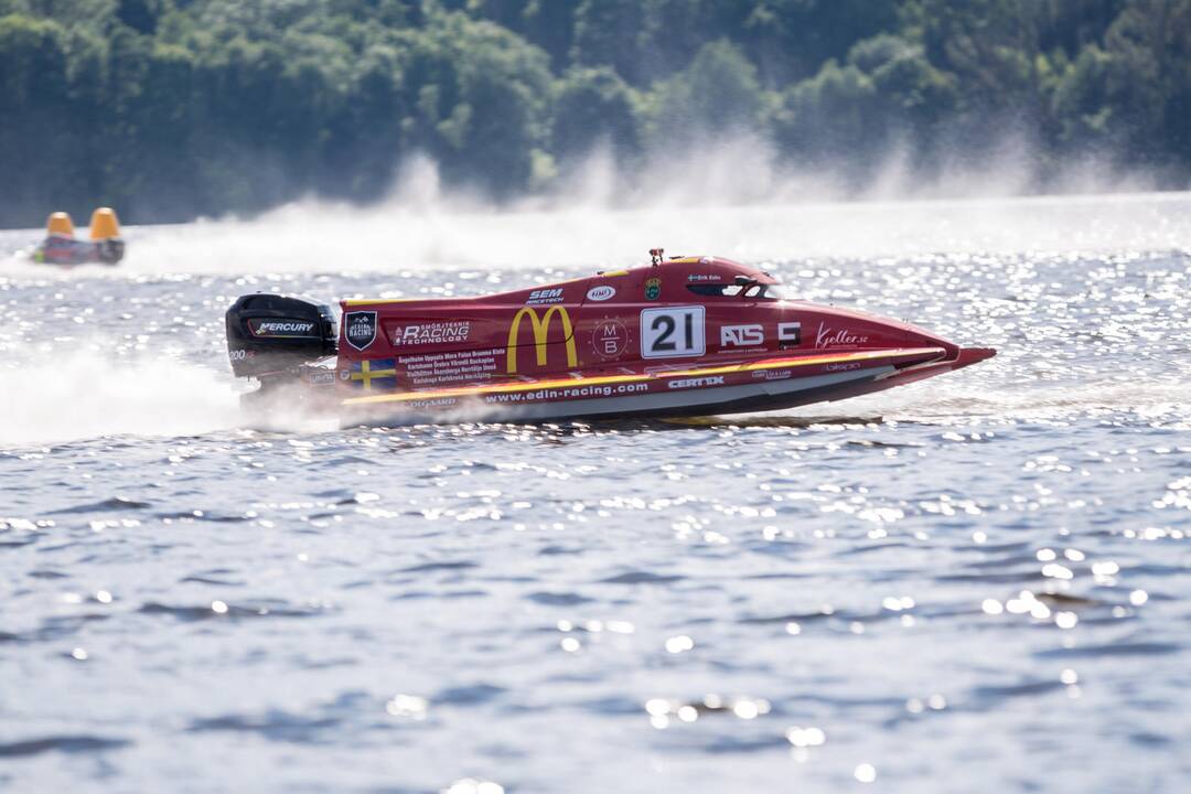 F2 vandens formulių lenktynių finalas