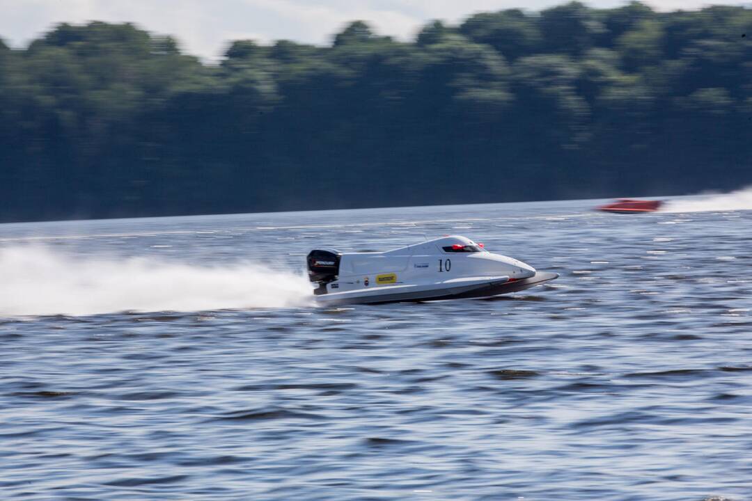 F2 vandens formulių lenktynių finalas