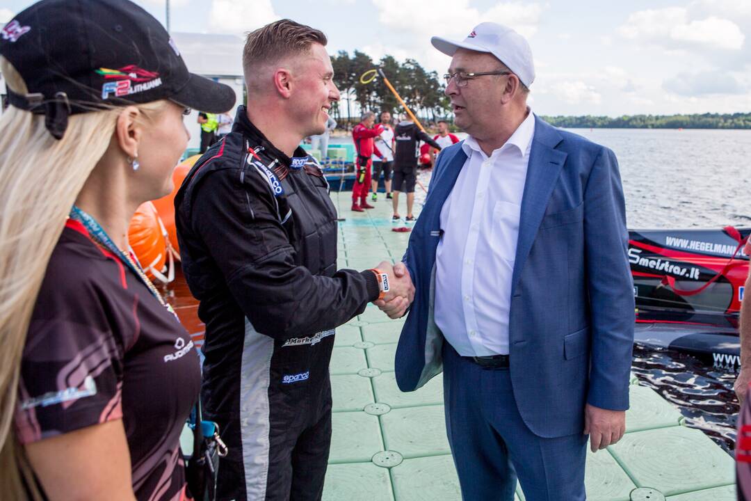 F2 vandens formulių lenktynių finalas