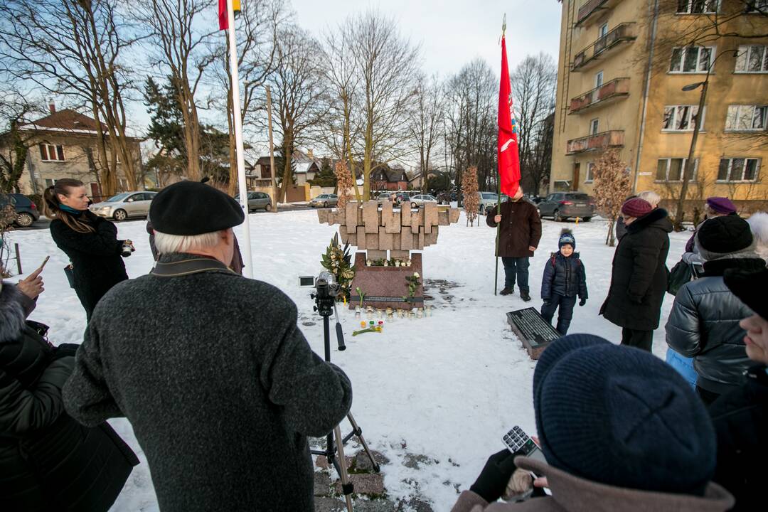 Adolfui Ramanauskui Vanagui – 100 metų