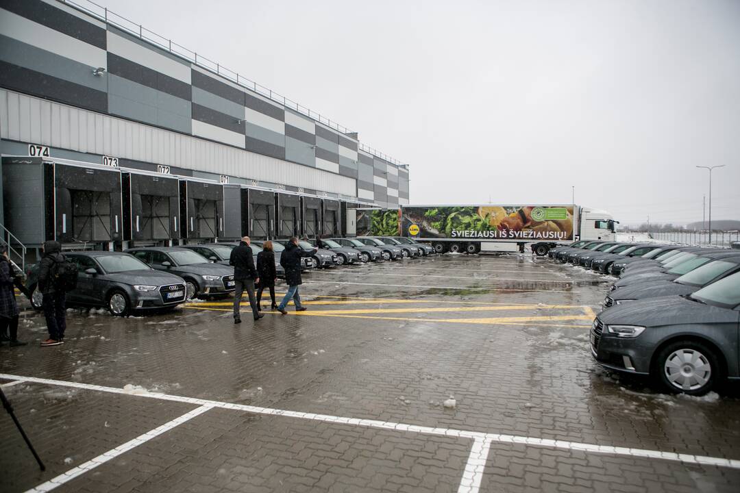 Geriausių "Lidl" parduotuvių vadovų apdovanojimai