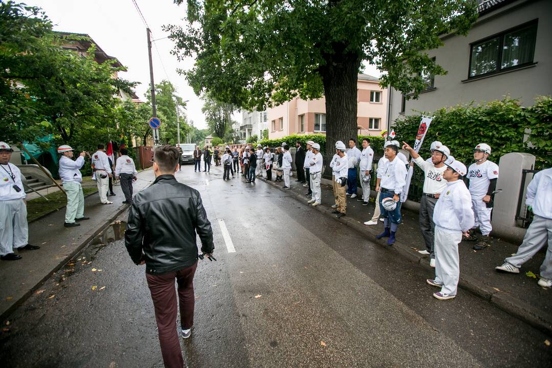 Ch. Sugiharos namų perdažymo akimirkos