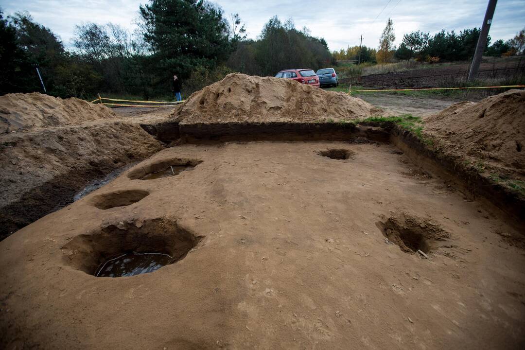 Archeologiniai kasinėjimai Pyplių piliakalnyje