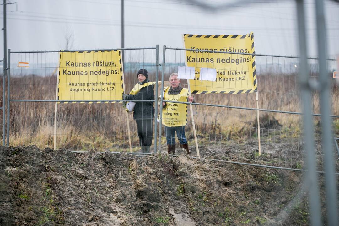 Piketas prieš "Fortum" jėgainės statybas Kauno LEZ