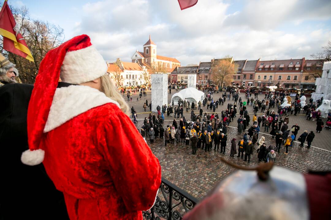 Šv. Mikalojaus eisena į Kauno Rotušę