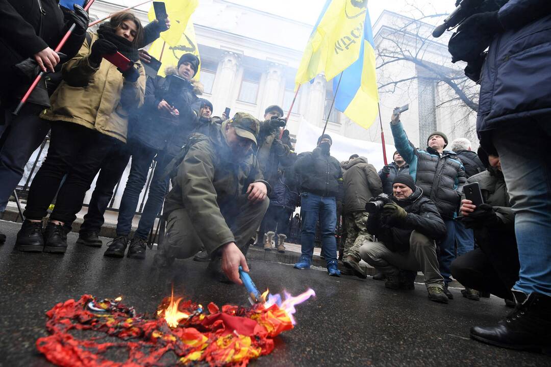 Riaušės prie Ukrainos parlamento