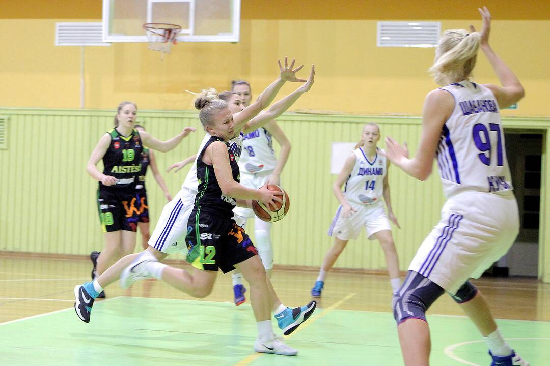 Krepšinis: „Aistės-LSU“ – Kursko „Dynamo“ 75:78