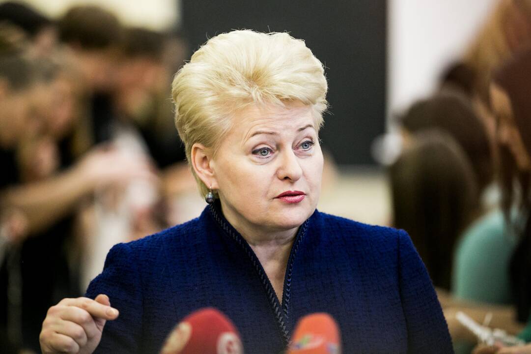 D. Grybauskaitė: vyriausybė geba atlaikyti „Gazprom“ spaudimą (papildyta)