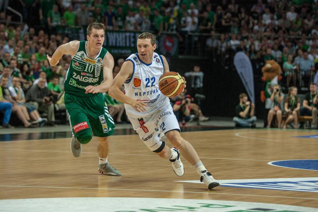 "Žalgiris" įveikė "Neptūną"