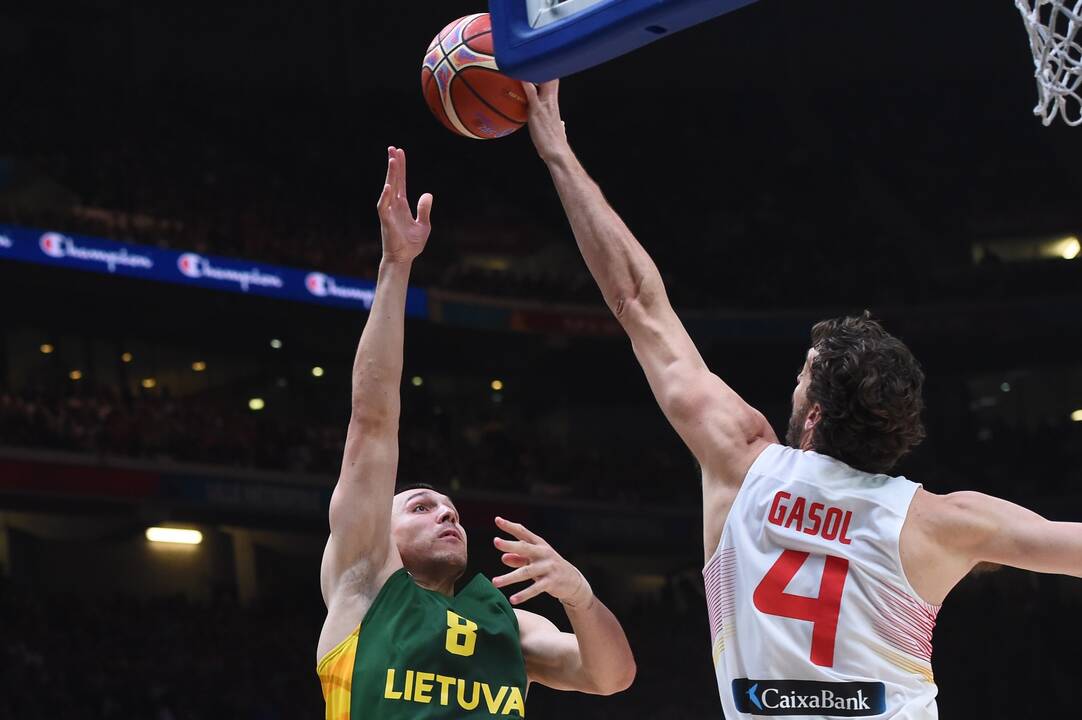 Europos čempionato finalas: Lietuva - Ispanija 63:80