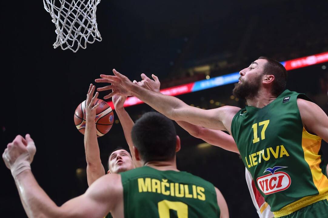 Europos čempionato finalas: Lietuva - Ispanija 63:80