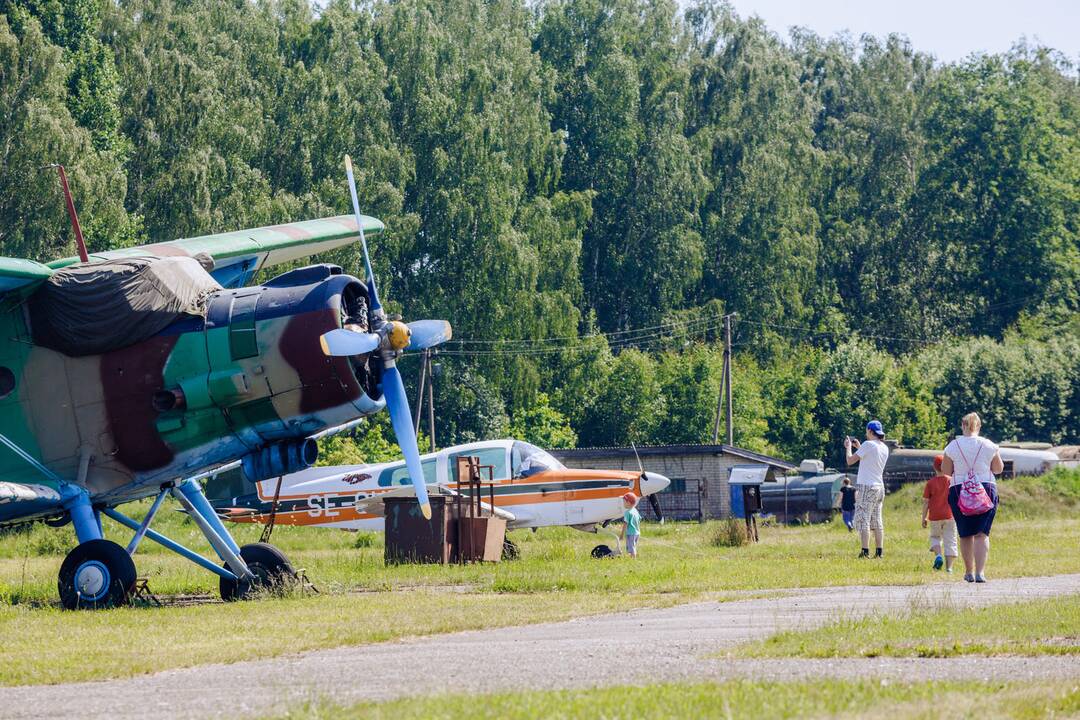 Pirmasis dronų festivalis