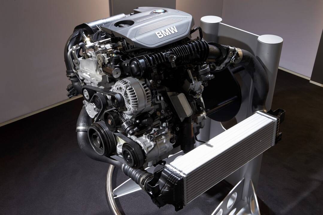 Hibridiniai BMW