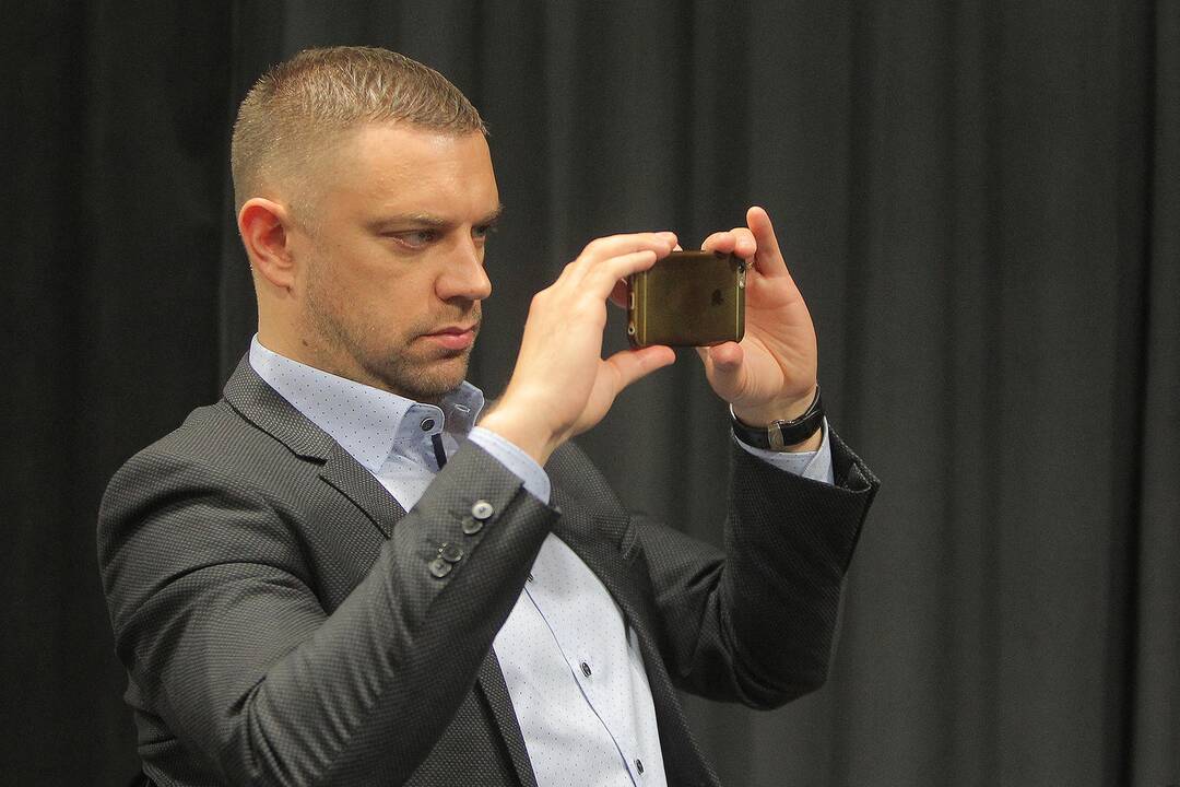 Profesionalų bokso ir bušido turnyro pristatymas