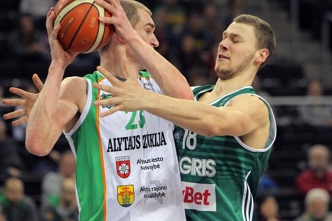 Kauno „Žalgiris“ sudorojo Alytaus „Dzūkiją“ 39 taškų skirtumu.