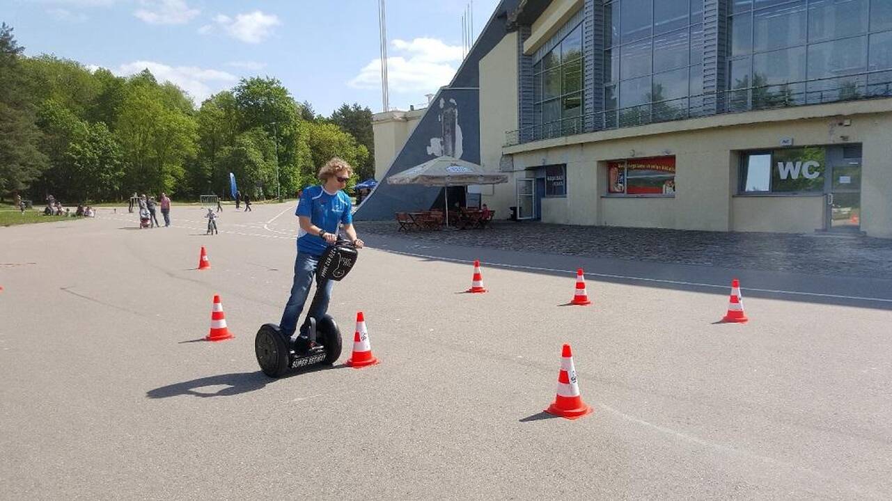 Vingio parke – „Aplenk lenktynininką“