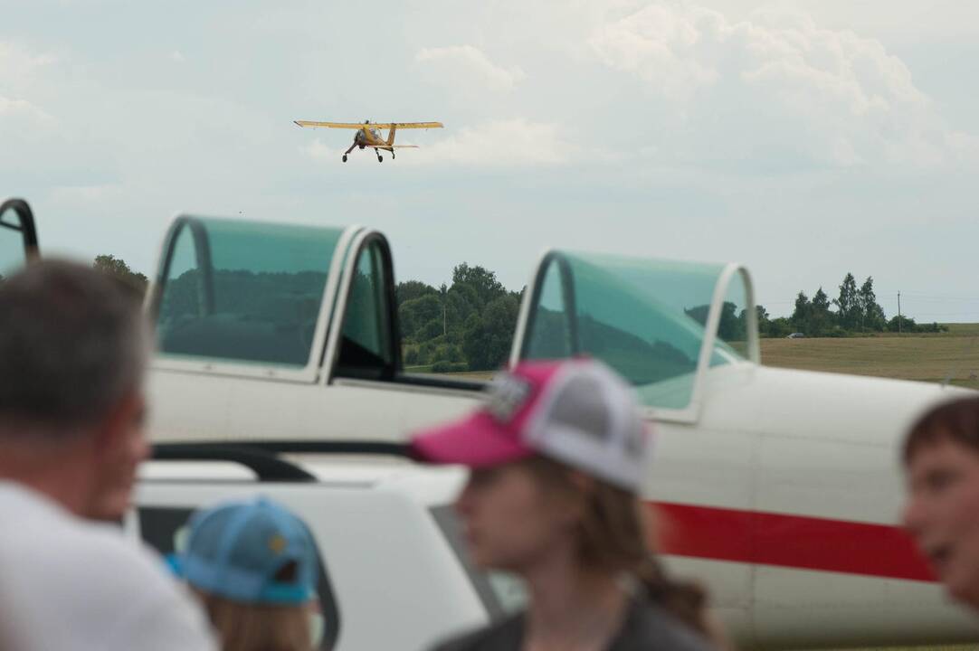 Aviacijos šventė Pociūnuose