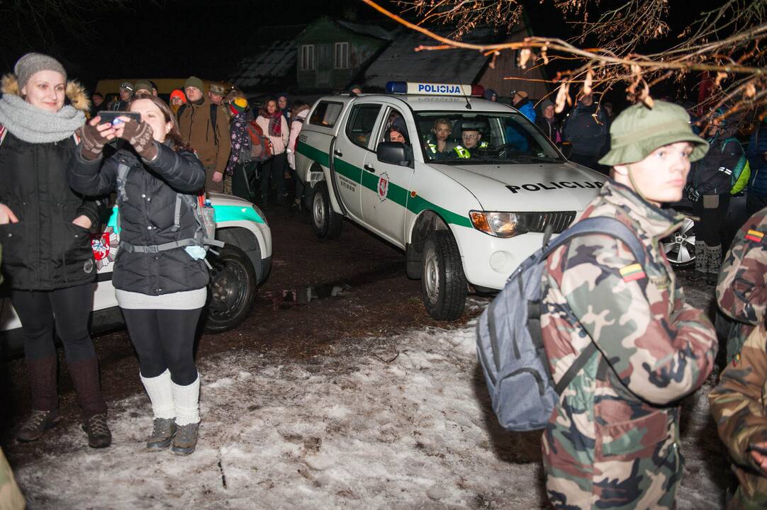 Naktinis žygis partizanų takais Pažėruose 