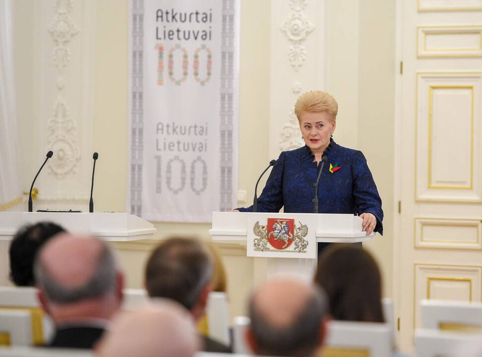 Menininkams įteiktos Nacionalinės premijos