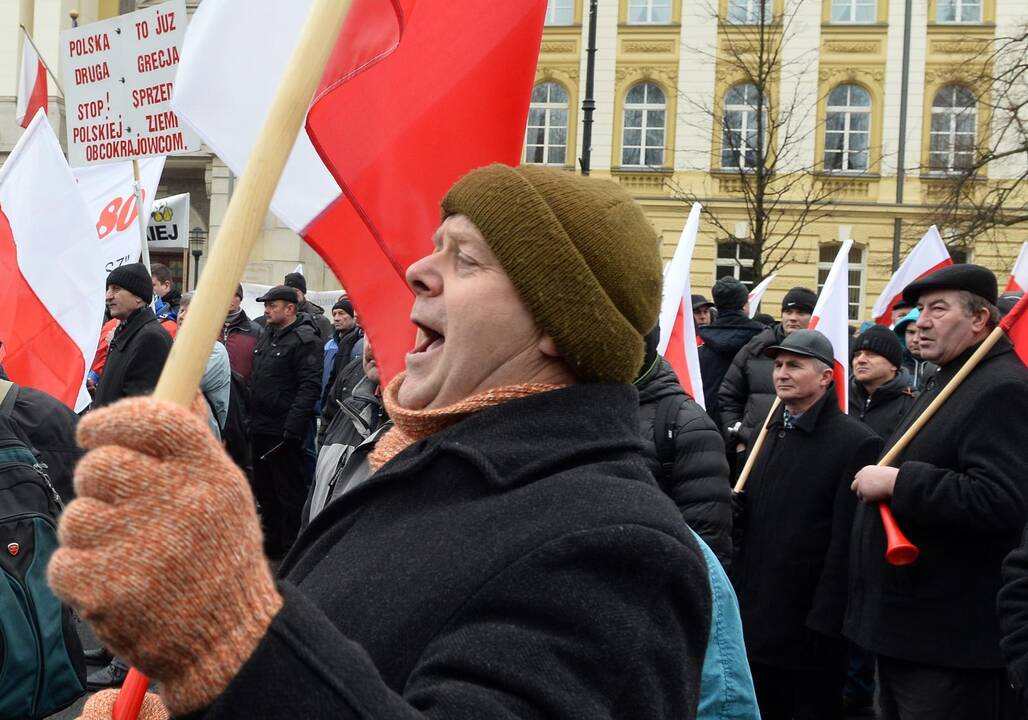 Lenkijos ūkininkai šturmavo Varšuvą