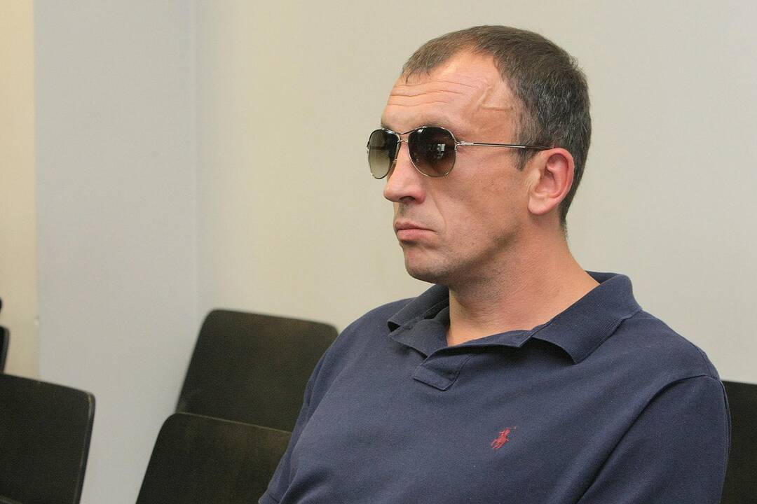Dzūkų, prekiavusių užsienyje kraštiečiais, teismas