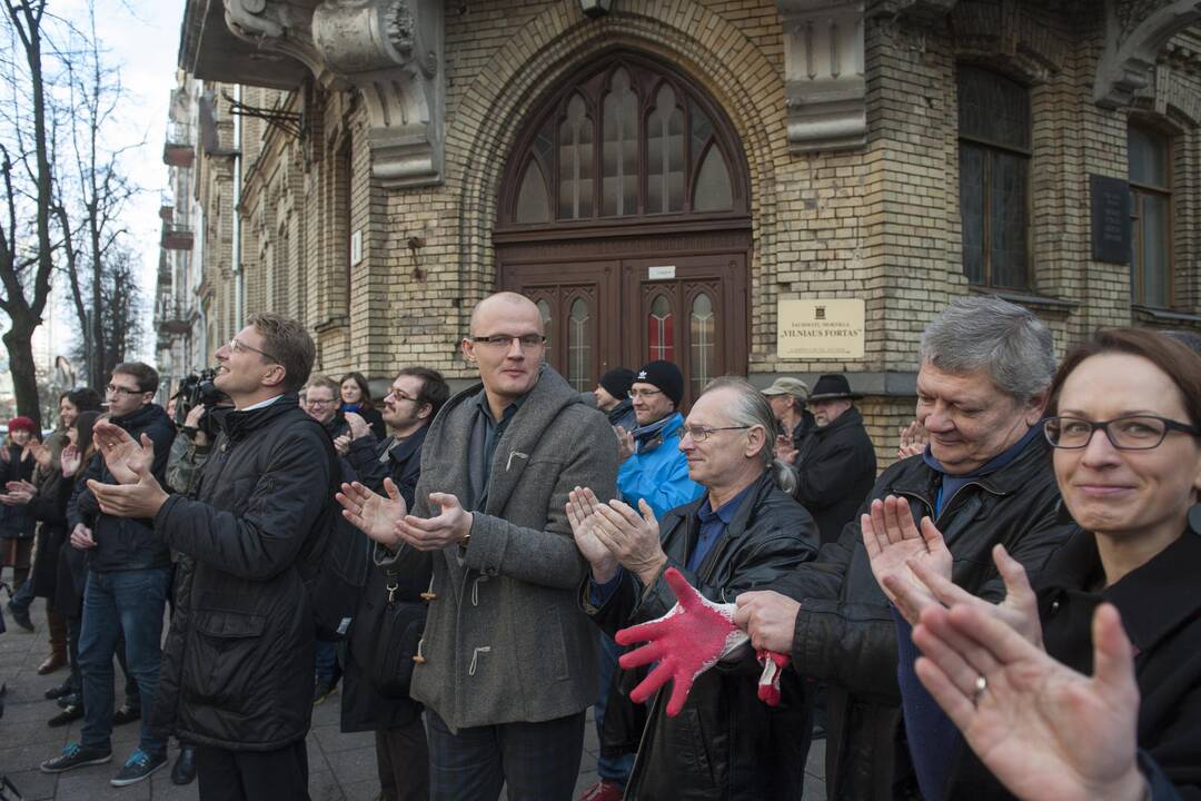 Žurnalistų protestas prie STT