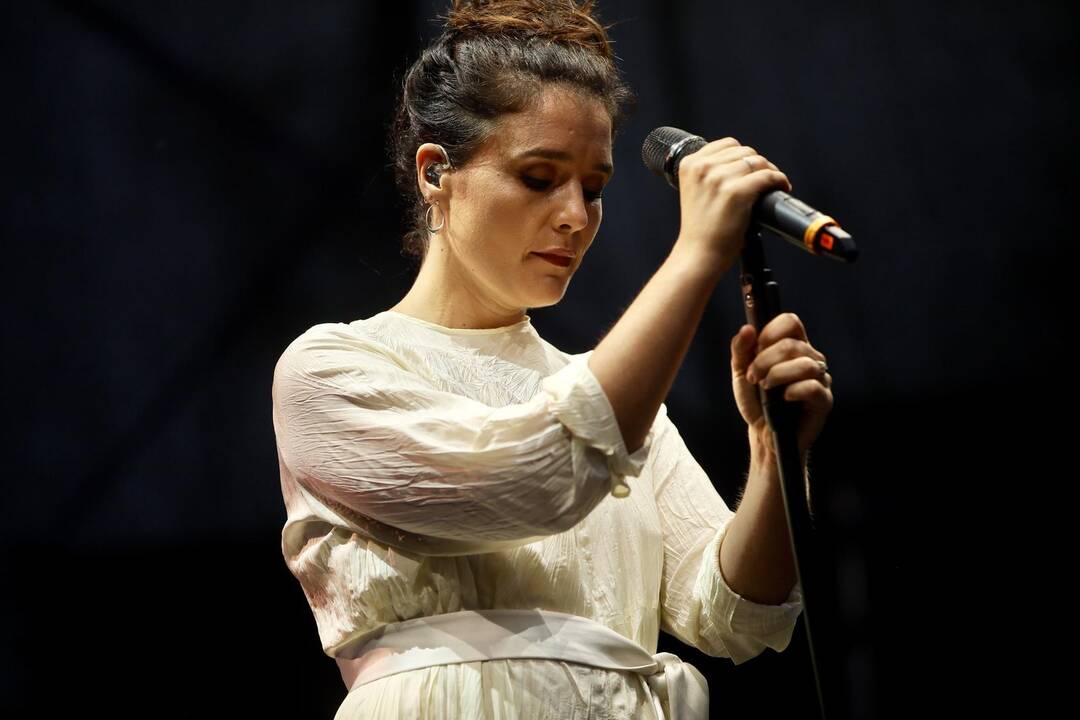 Jessie Ware koncerto akimirkos