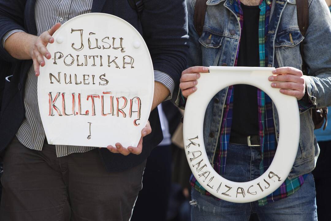 Edukologijos universiteto studentai surengė piketą