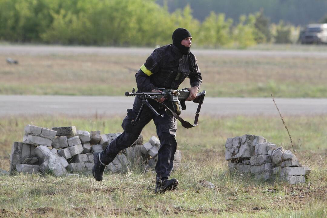 Rukloje vyko Lietuvos ir JAV karių oro desanto operacija