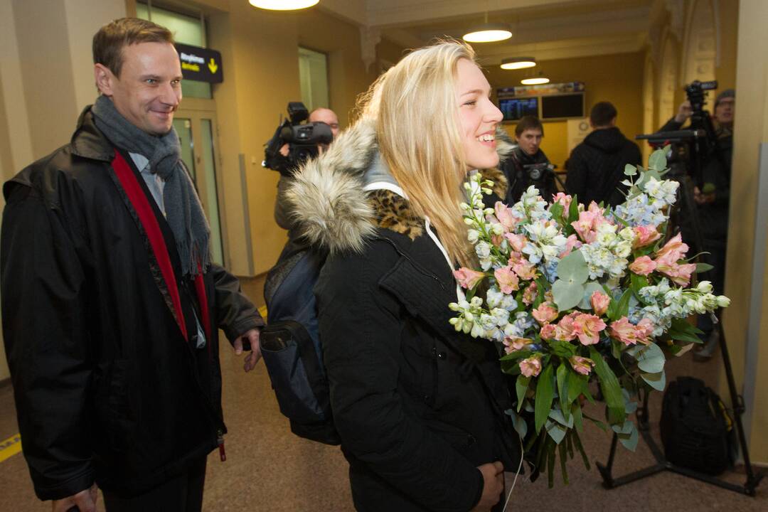 R.Meilutytės ir kitų plaukikų sutikimas Vilniaus oro uoste