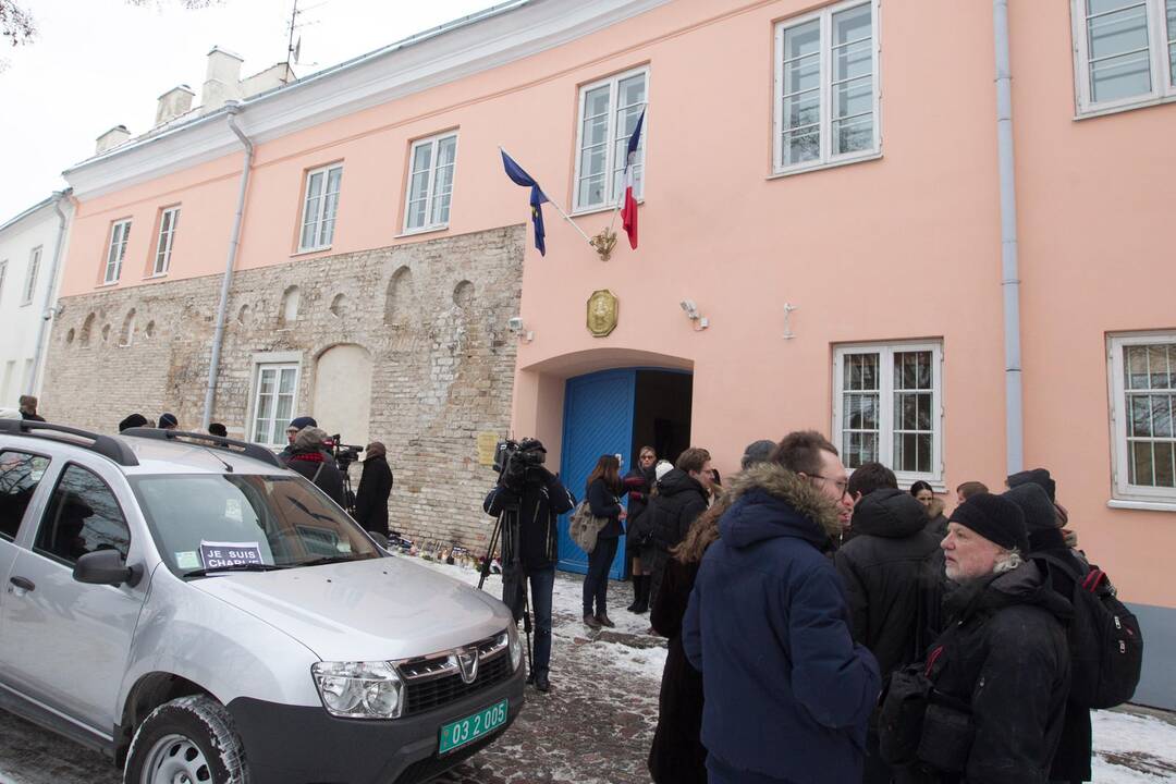 Žurnalistai ir politikai išreiškė solidarumą su prancūzų tauta