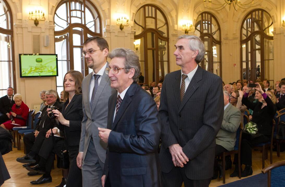 Mokslo premijų teikimo ceremonija