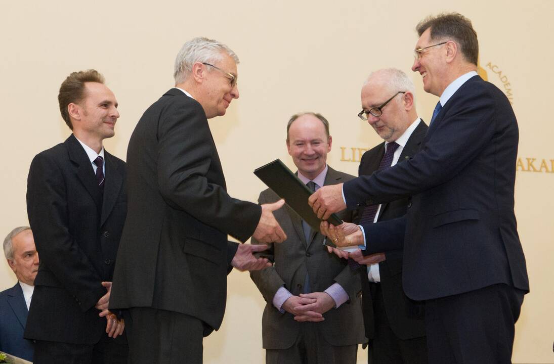 Mokslo premijų teikimo ceremonija