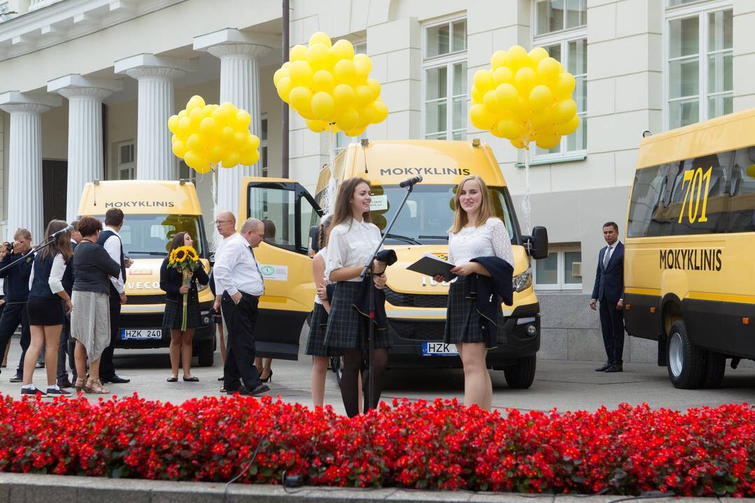 Mokyklas pasieks nauji autobusiukai