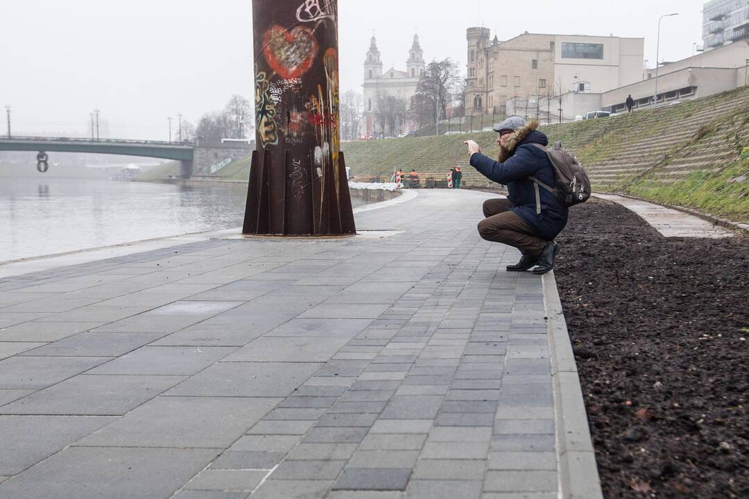 Suremontuoti pirmieji 500 metrų Neries krantinės