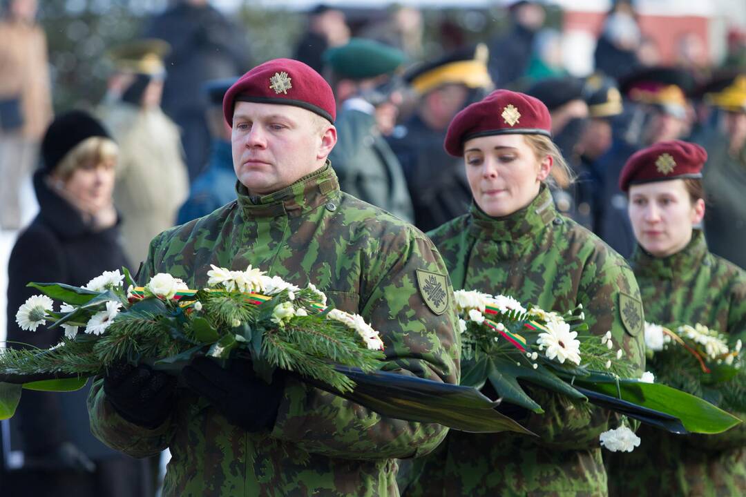 Lietuvoje minimas savanorių pajėgų 25-metis