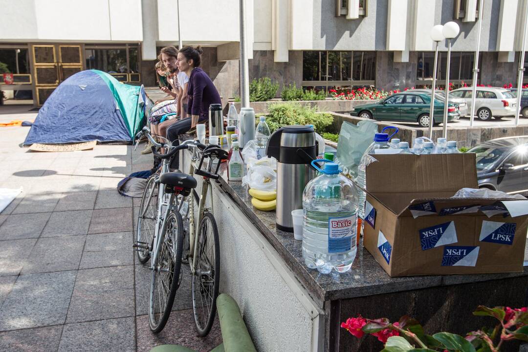 Jaunimo protesto akcija prieš naują Darbo kodeksą