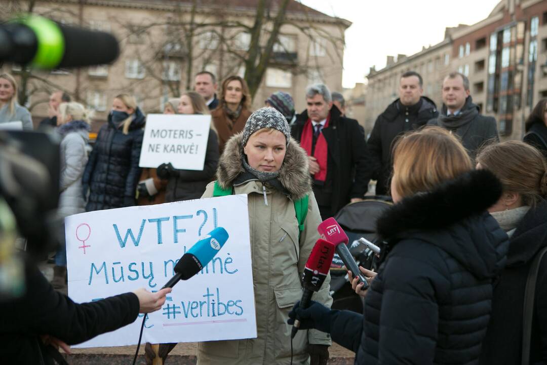 Protestas prieš pagalbinio apvaisinimo įstatymo pataisas