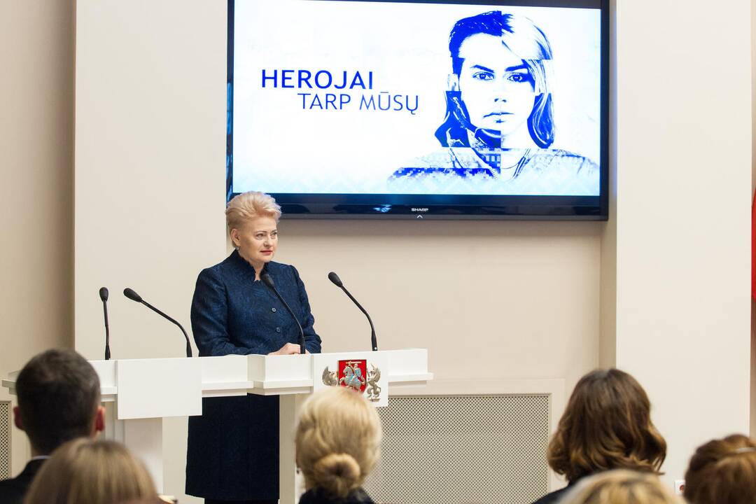 Konkurso „Herojai tarp mūsų“ laimėtojų apdovanojimai