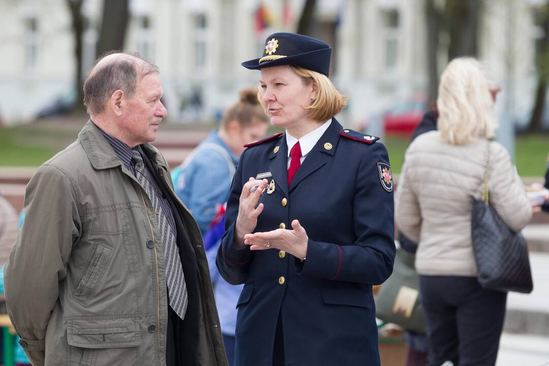 Ugniagesių renginys „Budinti Lietuva“