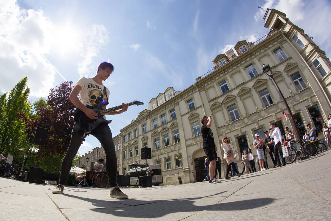 Vilniaus gatvėse aidi muzika