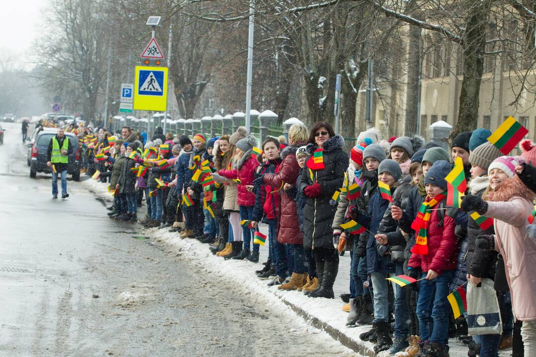 Vaikų rankų tiltas Lietuvai