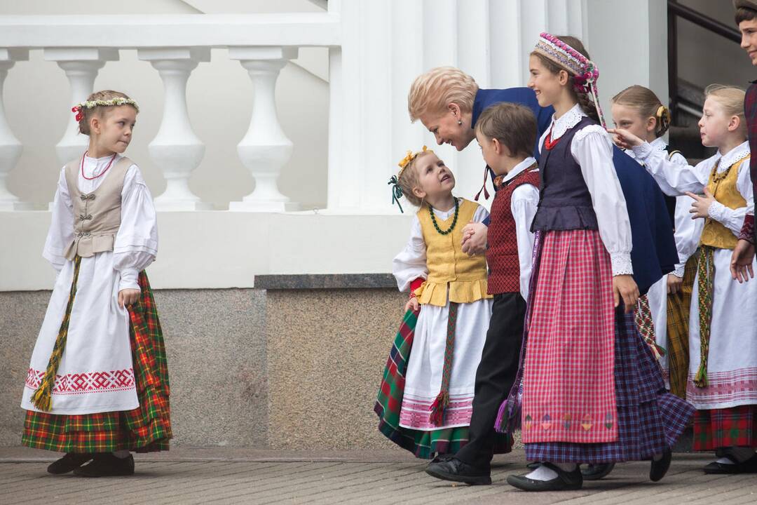 D. Grybauskaitė paskelbė Dainų šventės pradžią