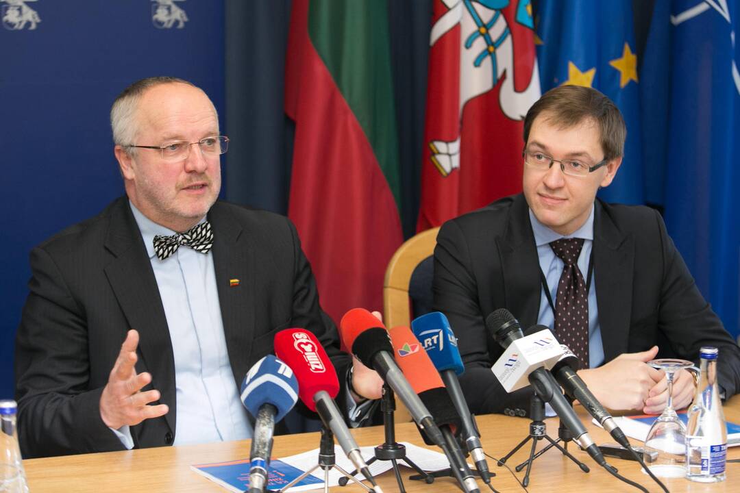 KAM pristatė leidinį, kaip elgtis karo metu