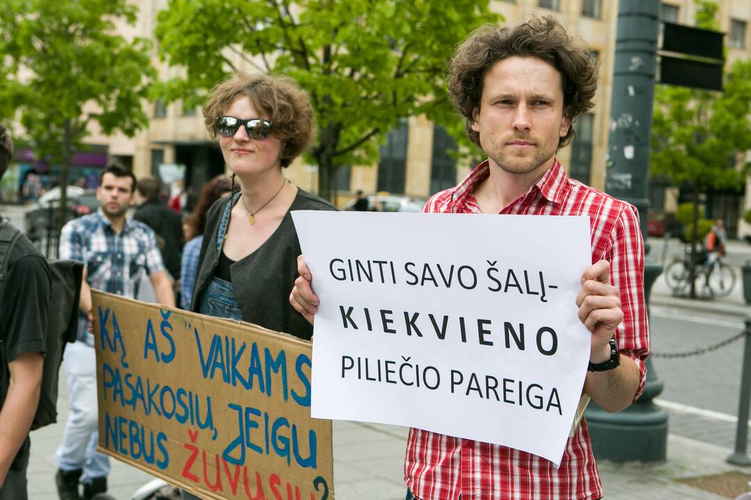 Nepritariančių šauktinių kariuomenės grąžinimui protestas