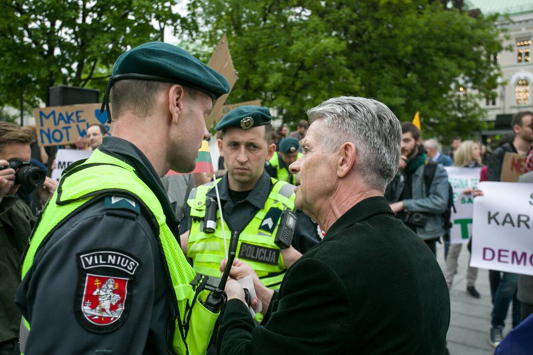 Nepritariančių šauktinių kariuomenės grąžinimui protestas