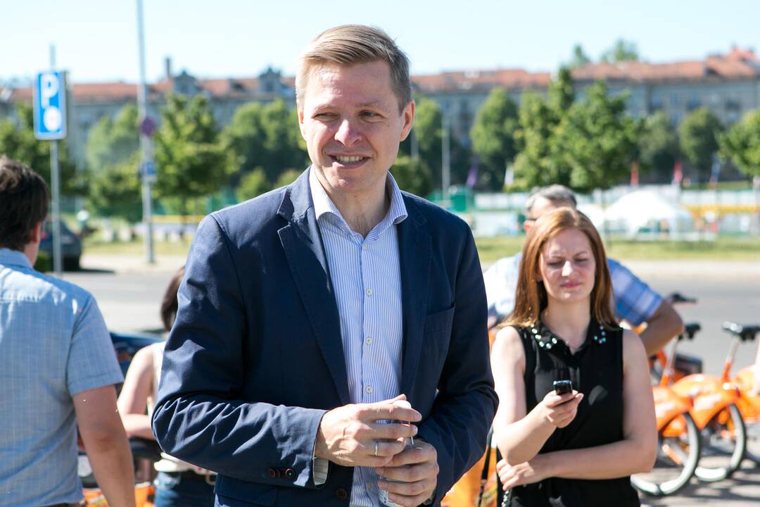 Vilniaus meras skaičiavo kliūtis dviračių takuose