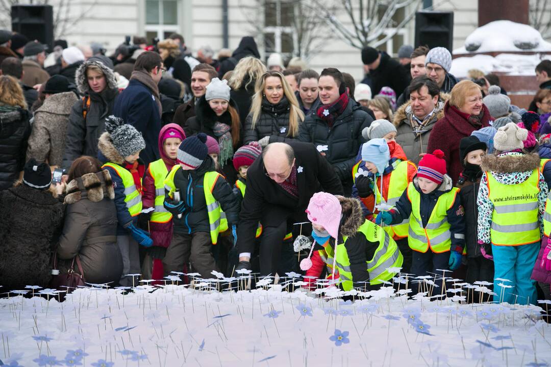 Neužmirštuolių pieva Laisvės gynėjams