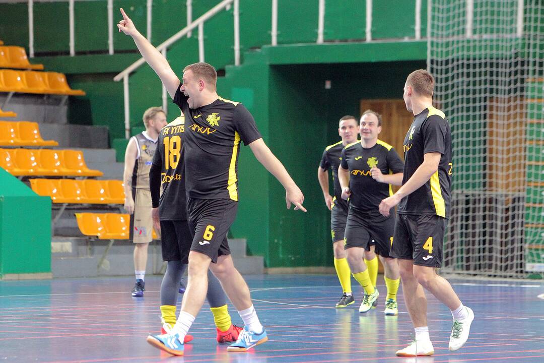 Salės futbolas: BC „Kažkur matyti“ – FK „Vytis“