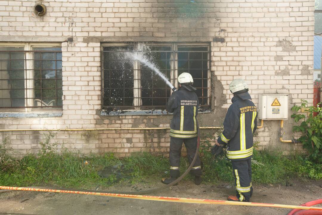 Gaisras Jonavos gatvėje